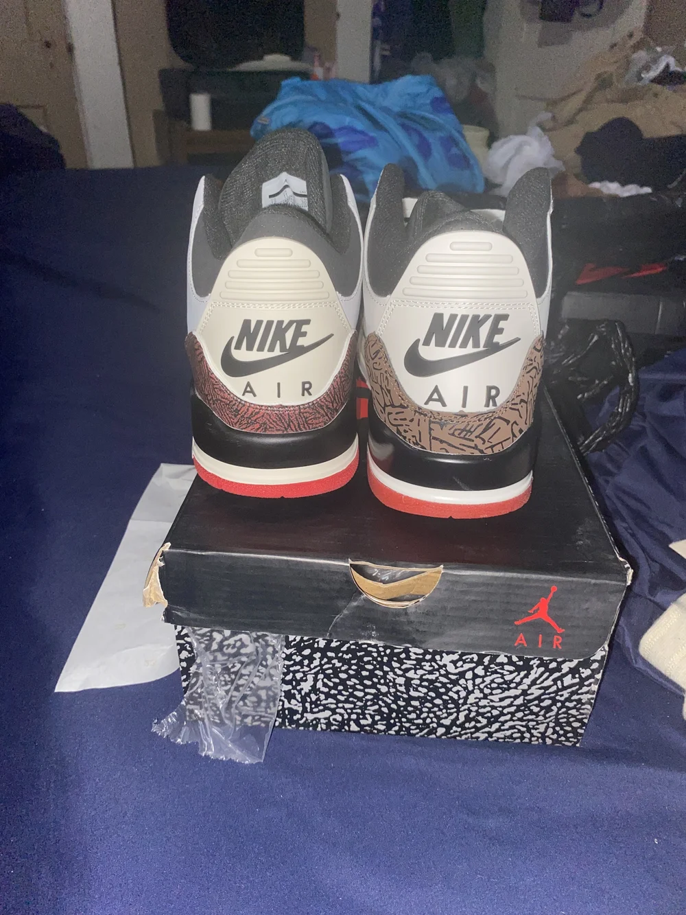 White Black Red Men's Leather Basketball Sneakers
